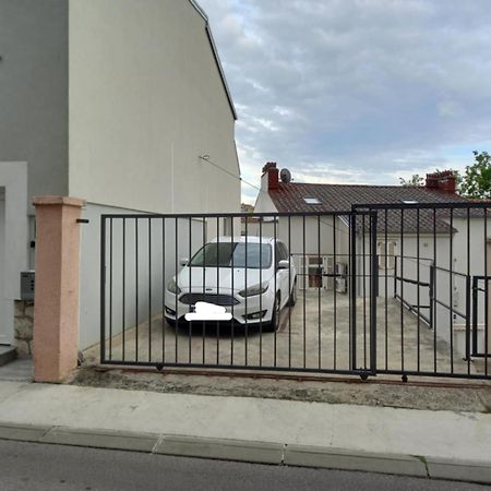 Apartmani Iris I Ana Crikvenica Luaran gambar