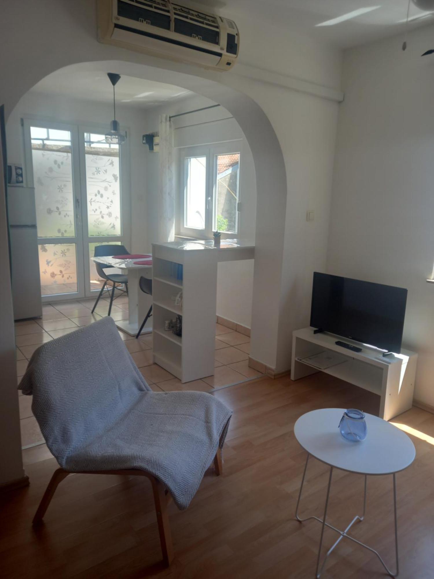 Apartmani Iris I Ana Crikvenica Luaran gambar